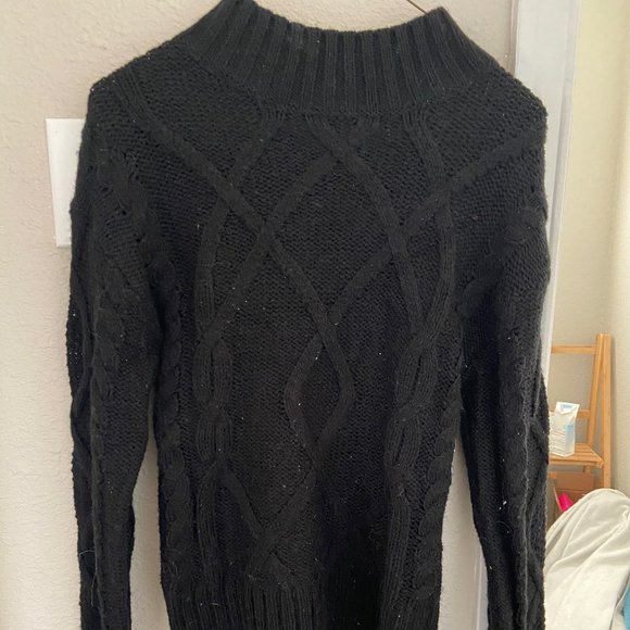 Gap Black Sweater with detail - Picture 1 of 3
